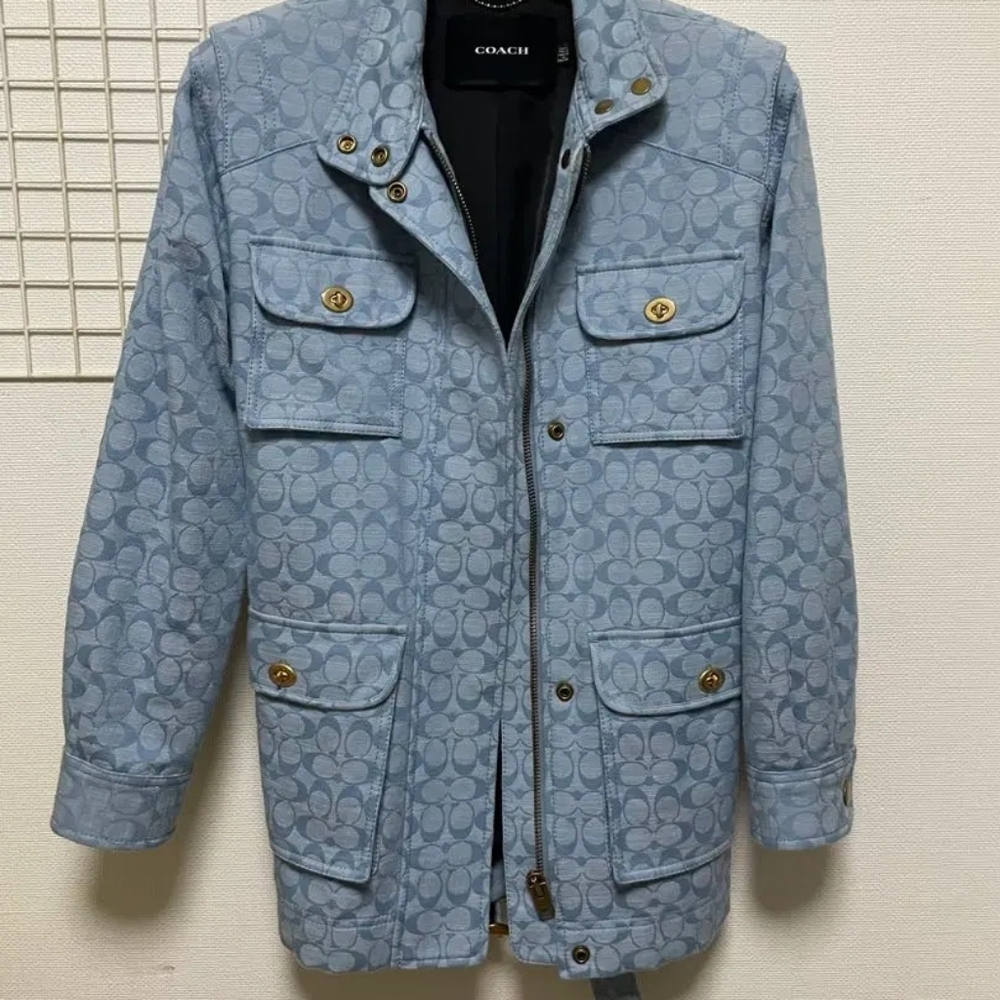 SIGNATURE CHAMBRAY FIELD JACKET W/ MINI SKIRT